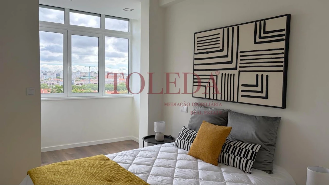 Apartamento T3 para Venda em Benfica Foto 29