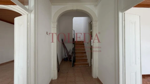 Moradia T5 para Venda em Azambuja