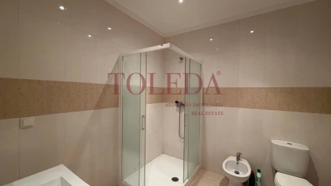 Moradia T5 para Venda em Azambuja