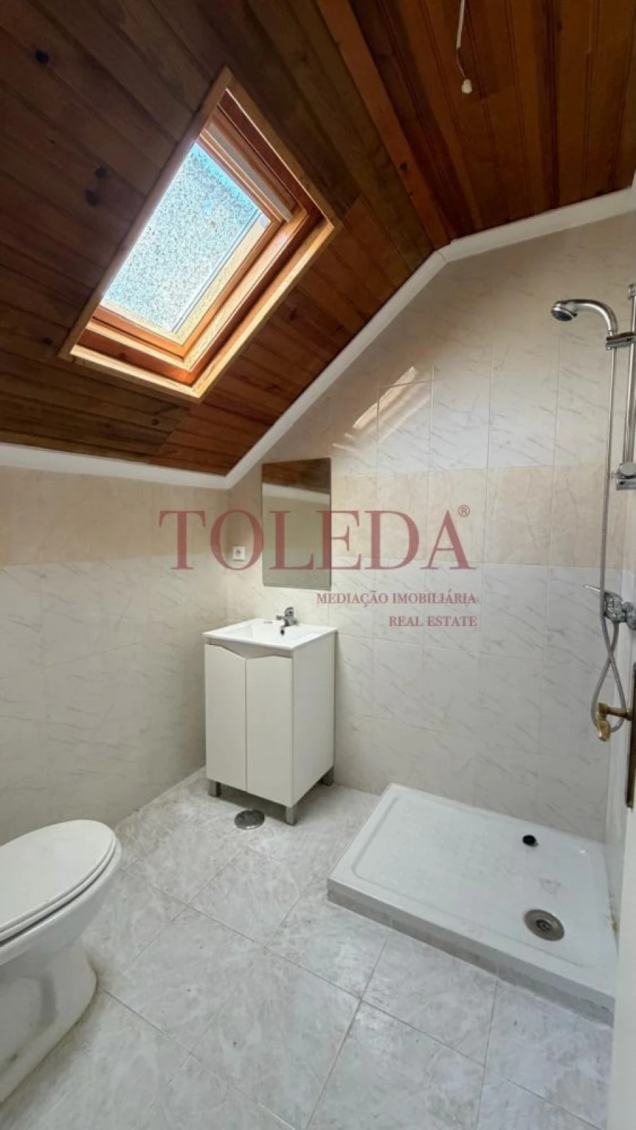 Moradia T5 para Venda em Azambuja Foto 22