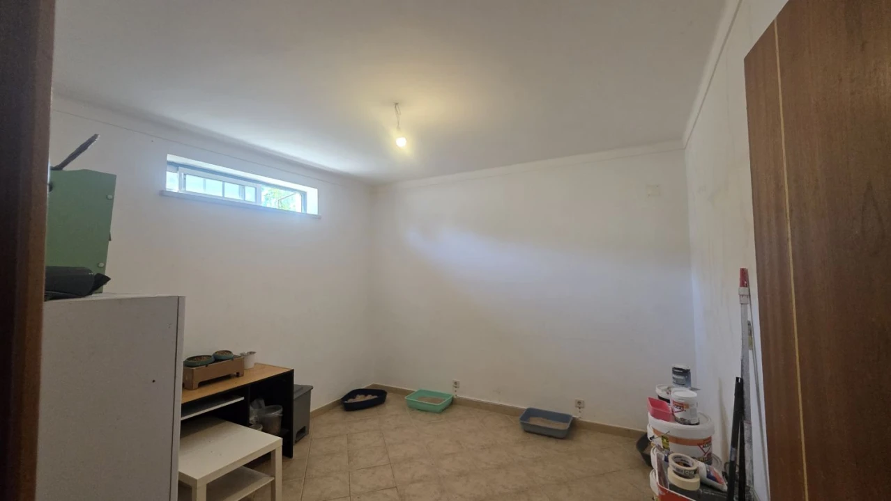 Moradia T3 para Venda em Serra e Junceira Foto 31