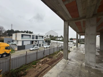 Moradia T3 para Venda em Argoncilhe