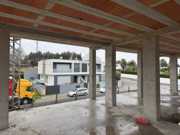 Moradia T3 para Venda em Argoncilhe