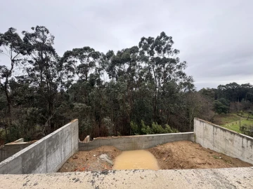 Moradia T3 para Venda em Argoncilhe