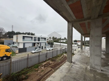 Moradia T3 para Venda em Argoncilhe