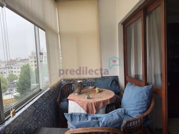 Apartamento T3 para Venda em Paranhos