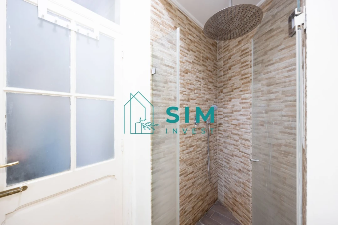 Apartamento T2 para Venda em Santa Maria Maior Foto 11
