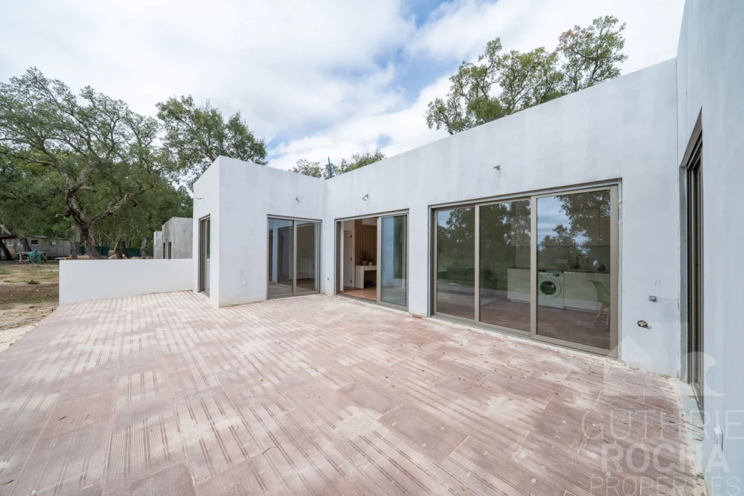 Moradia T2 para Venda em Monchique Foto 5