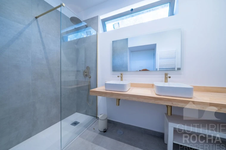 Moradia T2 para Venda em Monchique Foto 12