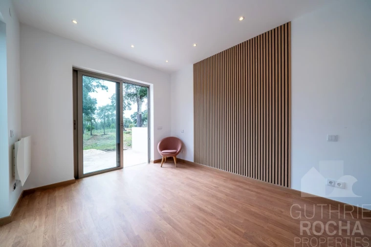 Moradia T2 para Venda em Monchique Foto 10