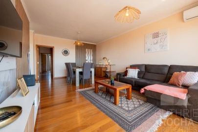 Moradia T3 para Venda em Prazeres