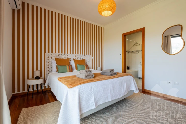 Moradia T3 para Venda em Prazeres Foto 23