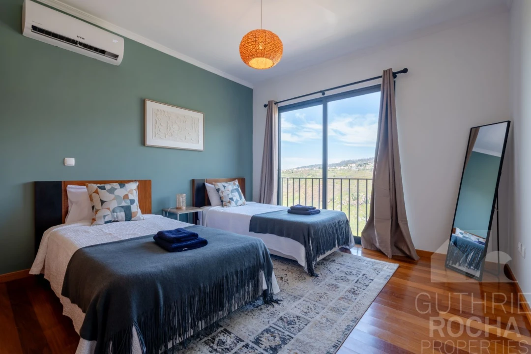 Moradia T3 para Venda em Prazeres Foto 20