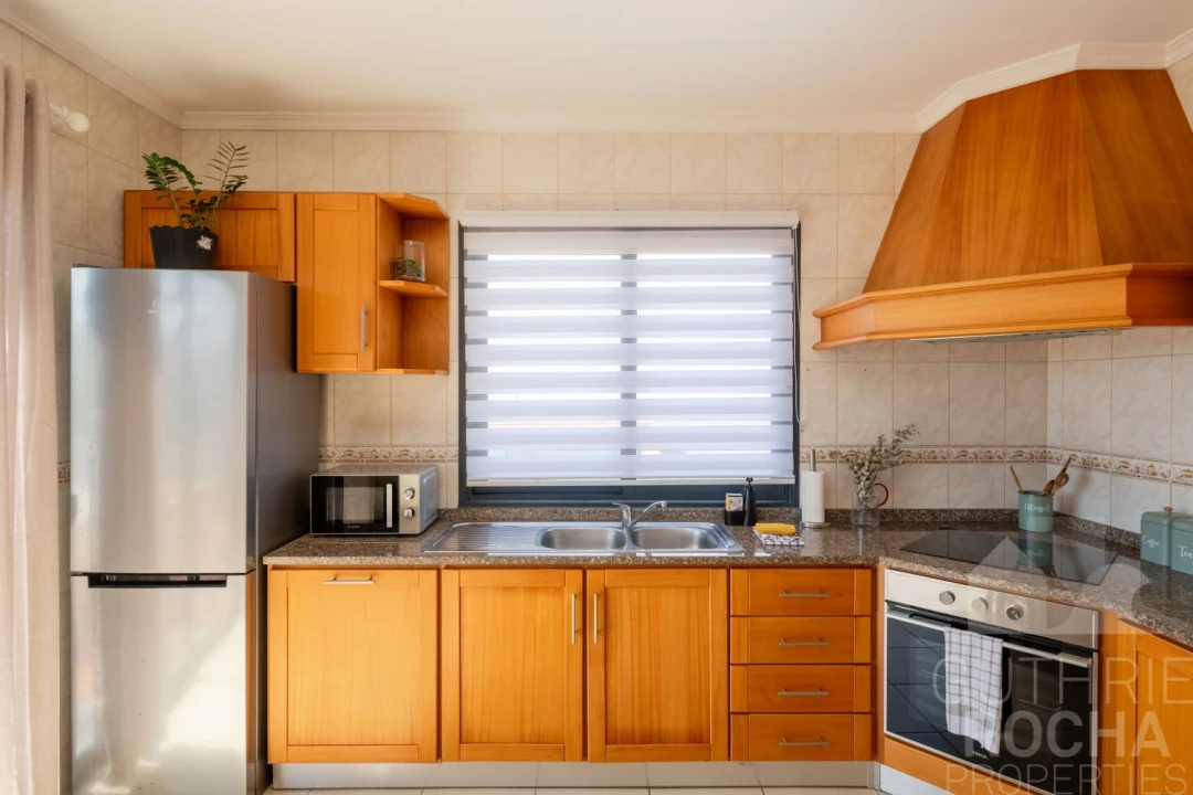 Moradia T3 para Venda em Prazeres Foto 16