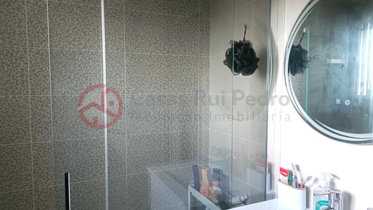 Apartamento T2 para Venda em Laranjeiro e Feijó Foto 20