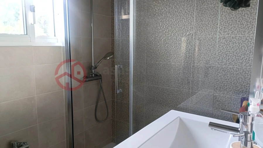 Apartamento T2 para Venda em Laranjeiro e Feijó Foto 19