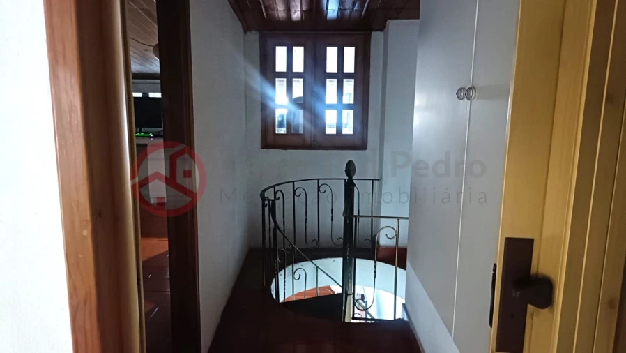 Apartamento T2 para Venda em Laranjeiro e Feijó Foto 23