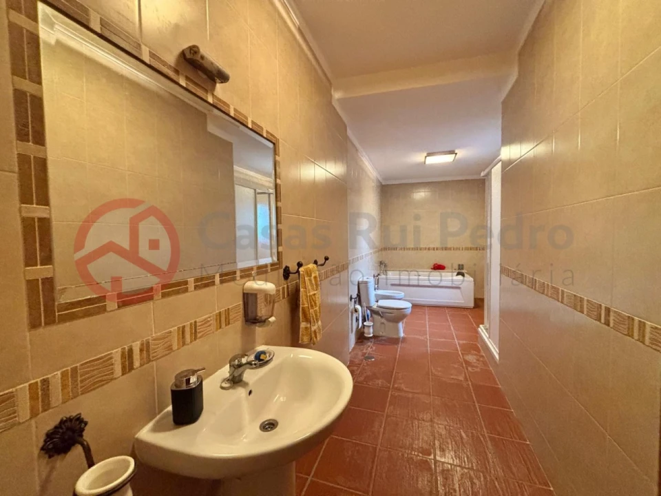 Moradia T7 para Venda em Golegã Foto 16