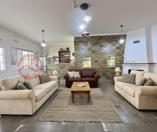 Moradia T7 para Venda em Golegã