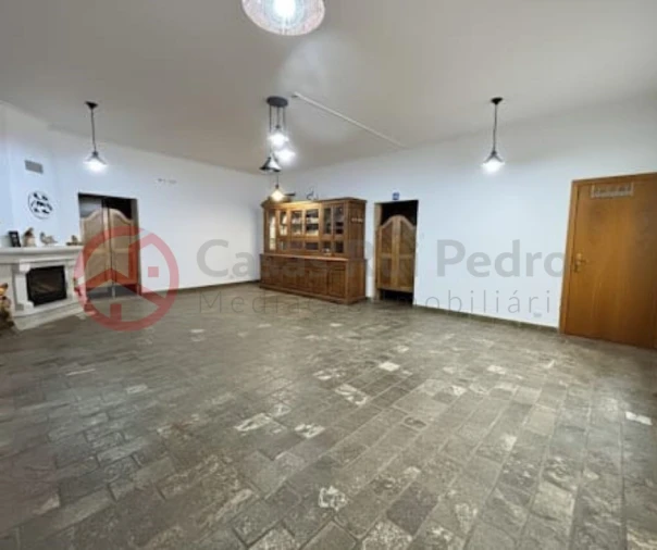 Moradia T7 para Venda em Golegã Foto 7