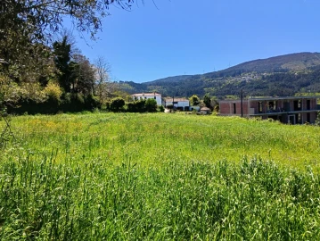 Terreno para Venda em Cornes