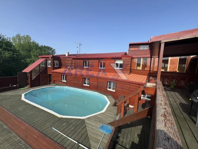 Moradia T12 para Venda em O. Azeméis, Riba-Ul, Ul, Macinhata Seixa, Madail Foto 2