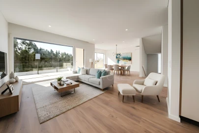 Moradia T3 para Venda em Nossa Senhora do Pópulo, Coto e São Gregório