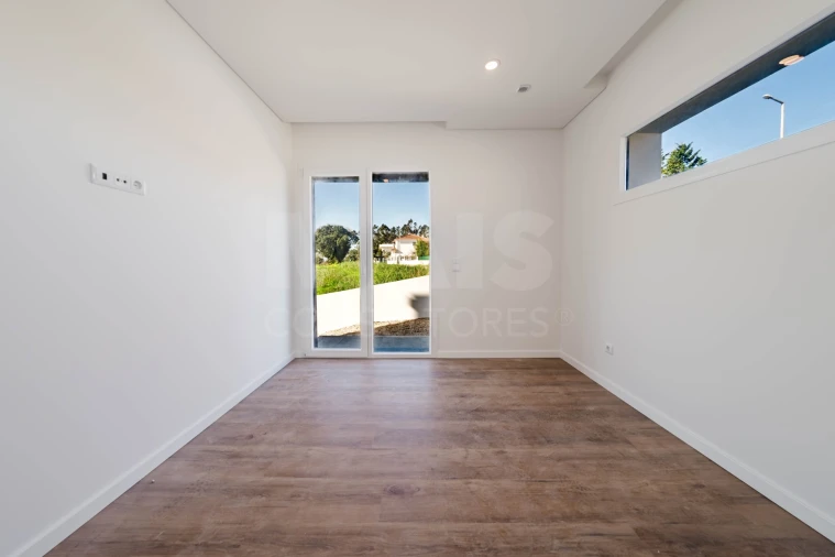 Moradia T3 para Venda em Nossa Senhora do Pópulo, Coto e São Gregório Foto 7