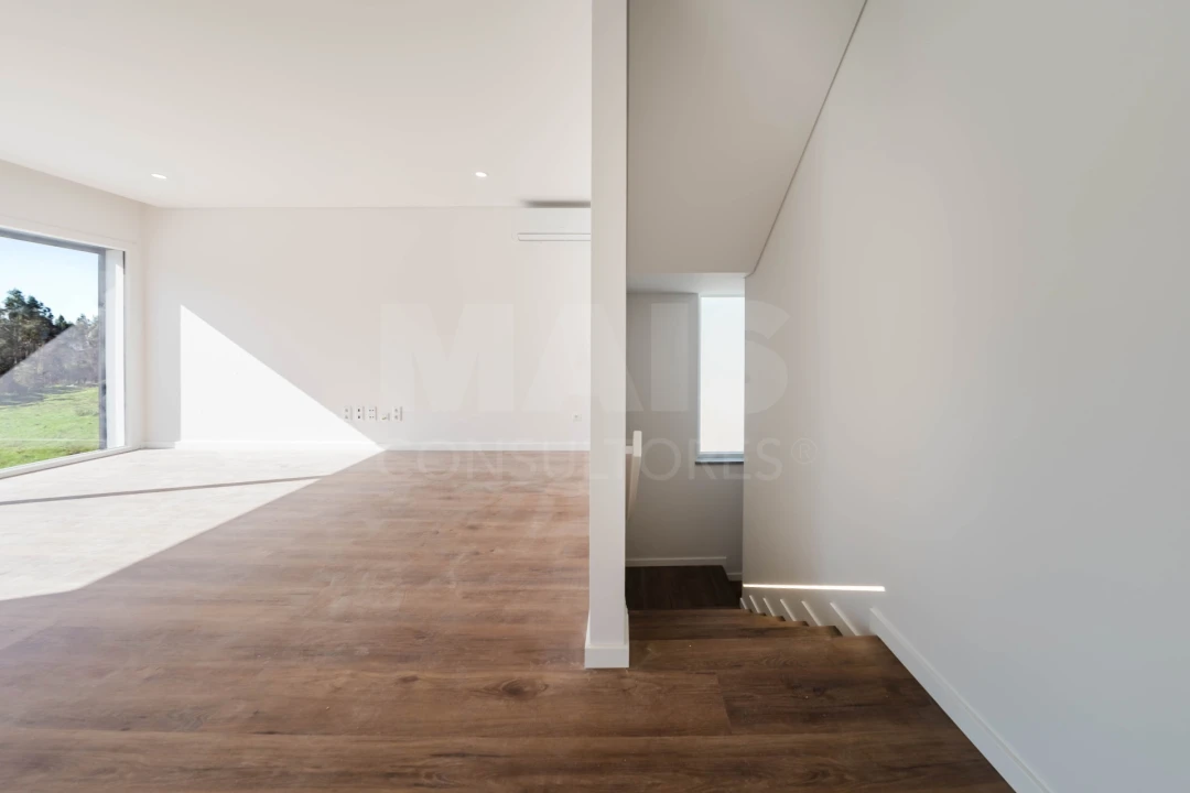 Moradia T3 para Venda em Nossa Senhora do Pópulo, Coto e São Gregório Foto 9