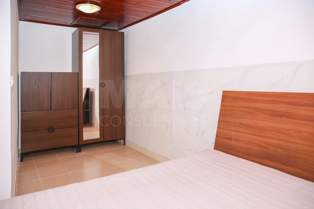 Moradia T1 para Venda em Abrigada e Cabanas de Torres Foto 6