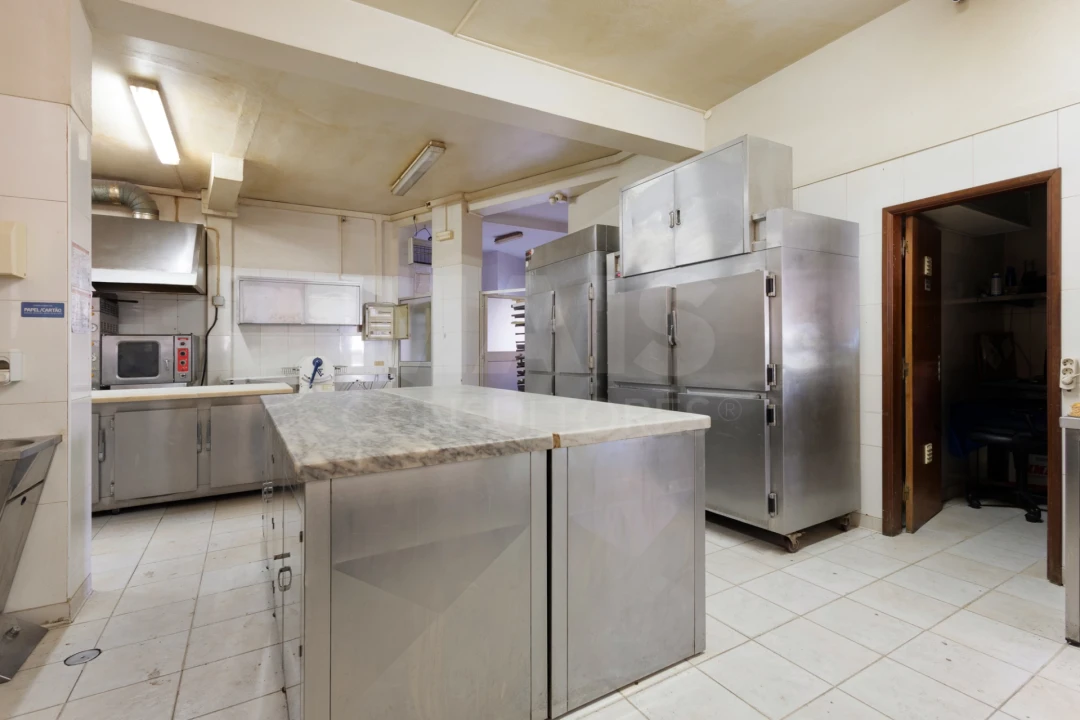 Loja para Venda em Peniche Foto 11