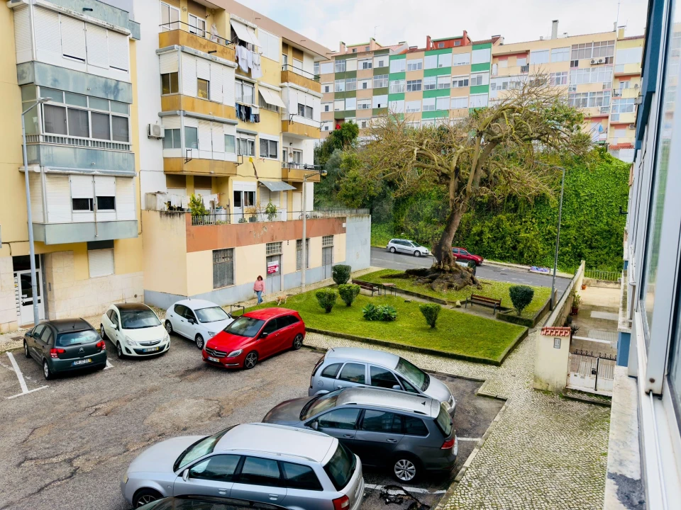 Apartamento T2 para Arrendamento em Póvoa de Santa Iria e Forte da Casa Foto 1