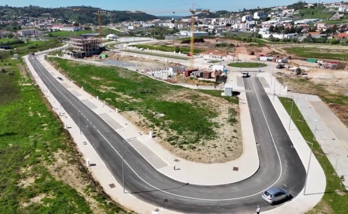 Terreno para Venda em Alcobaça e Vestiaria Foto 1