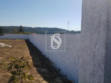 Terreno para Venda em Sandim, Olival, Lever e Crestuma