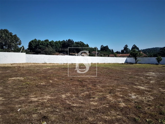 Terreno para Venda em Sandim, Olival, Lever e Crestuma Foto 2