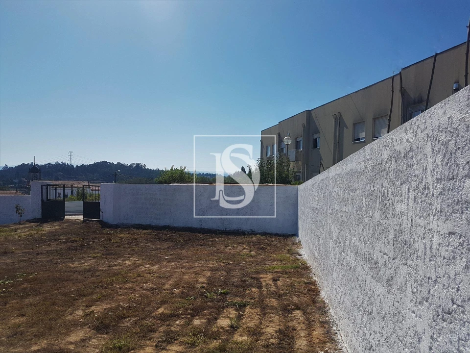 Terreno para Venda em Sandim, Olival, Lever e Crestuma Foto 8