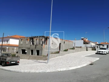 Terreno para Venda em Ciladas