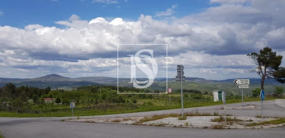 Terreno para Venda em São Lourenço de Ribapinhão