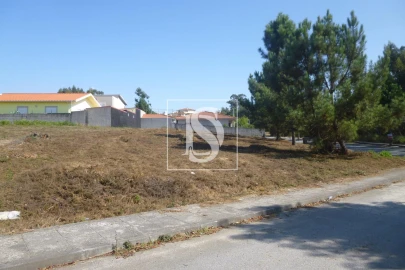 Terreno para Venda em Fradelos