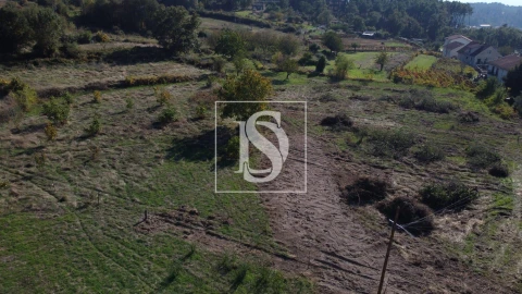 Terreno para Venda em Mouçós e Lamares