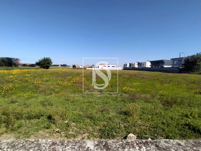 Terreno para Venda em Póvoa de Varzim, Beiriz e Argivai
