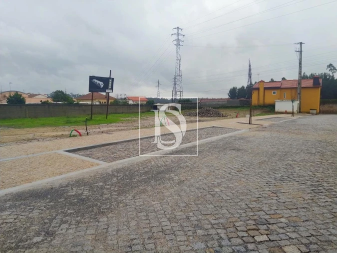 Terreno para Venda em Gião Foto 2