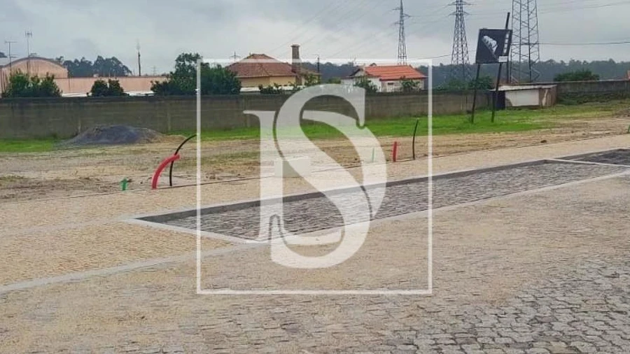 Terreno para Venda em Gião