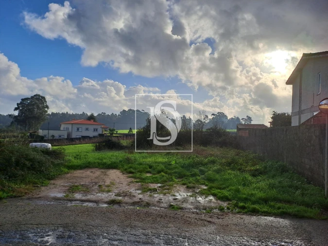 Terreno para Venda em Laundos Foto 2