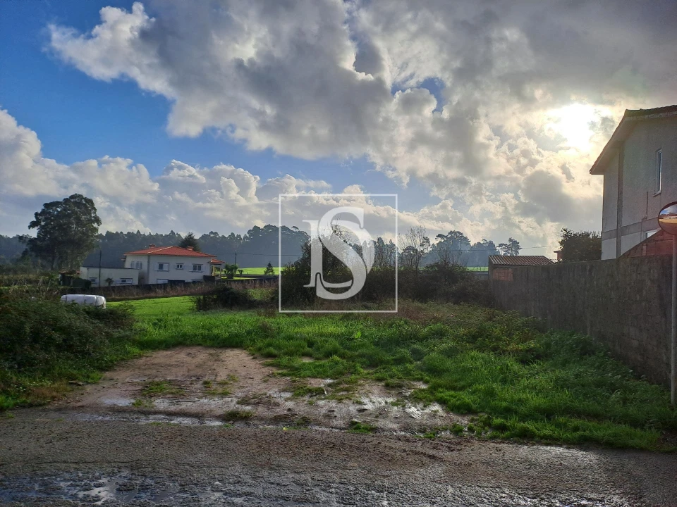 Terreno para Venda em Laundos Foto 2