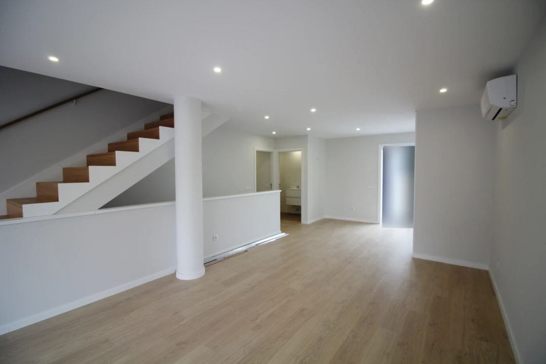 Apartamento T3 para Venda em Póvoa de Varzim, Beiriz e Argivai Foto 1