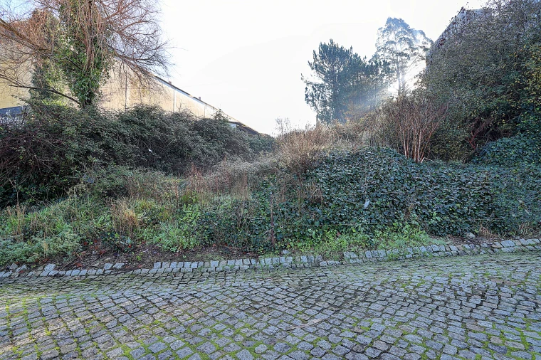 Terreno para Venda em Alvarelhos e Guidões Foto 2