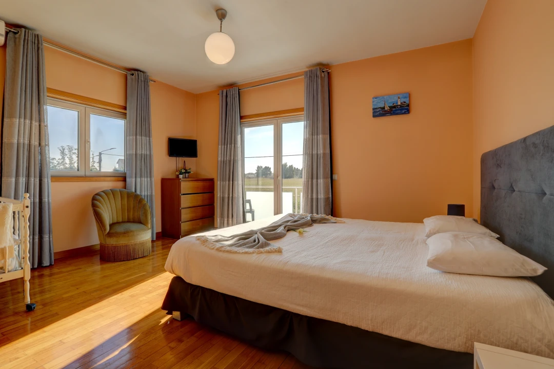 Moradia T4 para Venda em Rio Mau e Arcos Foto 10