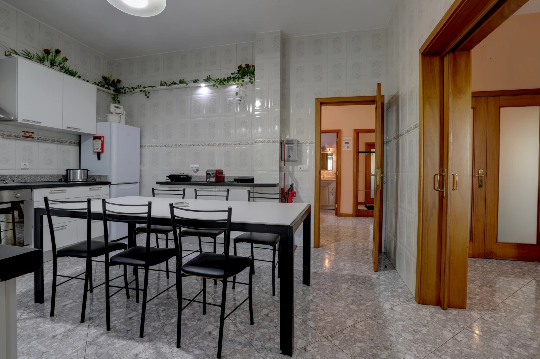 Moradia T4 para Venda em Rio Mau e Arcos Foto 36