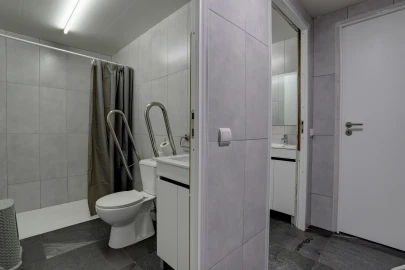 Moradia T4 para Venda em Rio Mau e Arcos